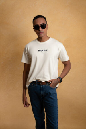 Classic Fit Signature Crewneck (Ivory)